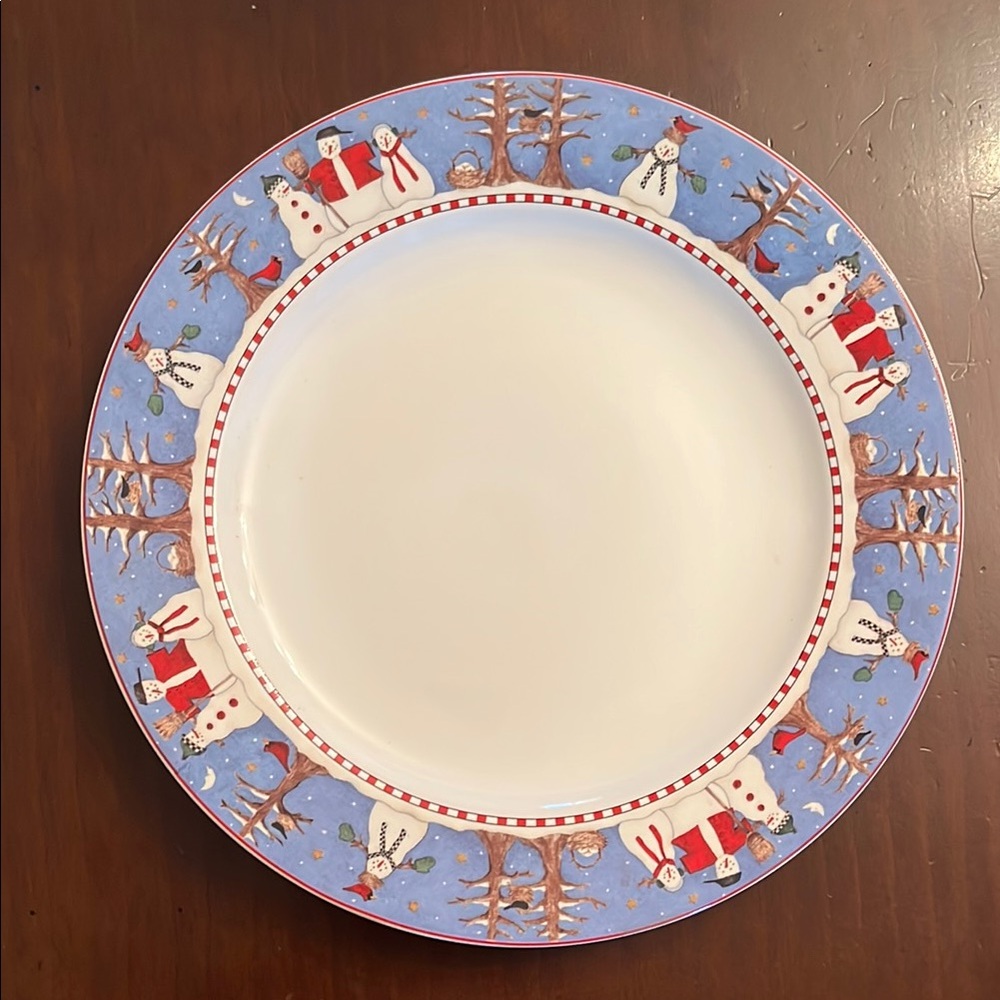Set of 4 Blue and White Debbie Mumm Dinnerware